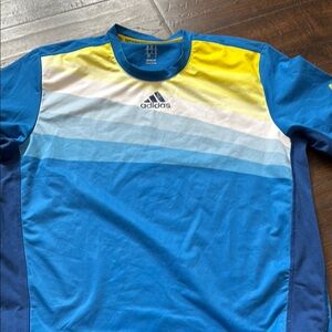 Adidas Men's Short Sleeve Tee in Blue and Yellow . small stain see pic